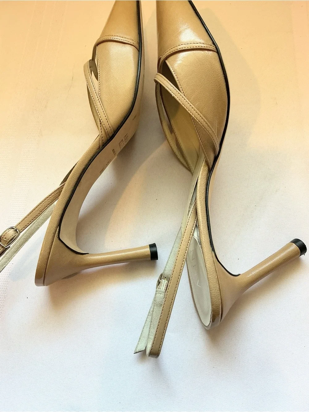Vintage Anne Klein Pointed-toe Slingback Heels Tan Leather made in Italy size 8M